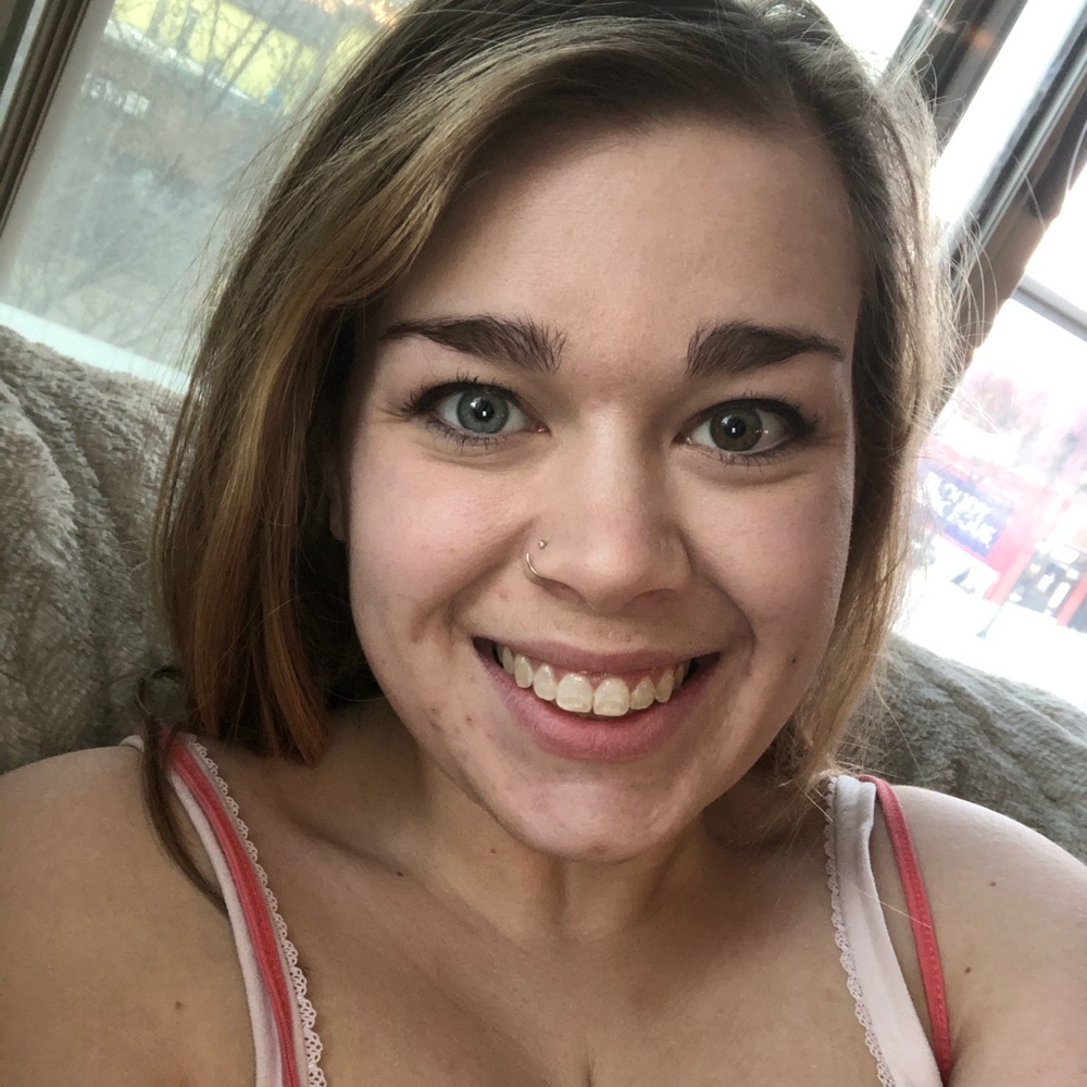 Meet your Posher, Natalie